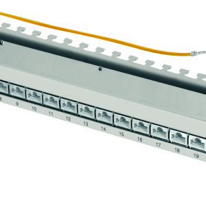Telegartner - Panneau patch 19", K Class EA(profond),24 x RJ45